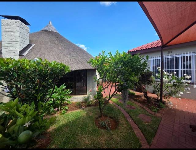 3 BEDROOM PROPERTY TO RENT IN EIKE PARK